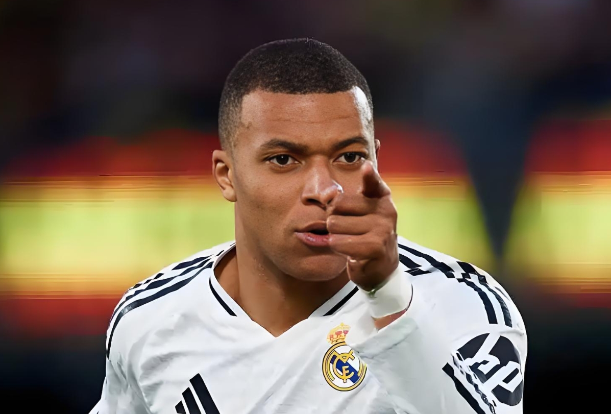 💡欧洲金靴目前排名：姆巴佩榜首，哲凯赖什第二，萨拉赫仍有望超越