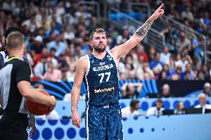 世俱杯买球网站-欧锦赛打几分？东契奇减重后变化大 速率和续航提升拔高湖人前景