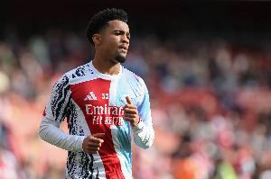 世俱杯买球网站-罗马诺：多特为恩瓦内里开出高额转会费 蓝军也有意 阿森纳均回绝