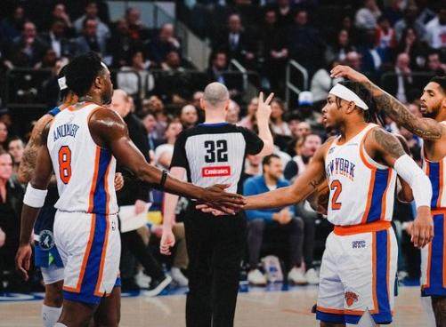 2025世界俱乐部杯-【现场】兰豆回纽约三单被狂嘘 尼克斯新年状态低迷